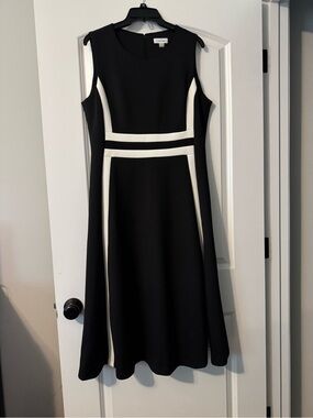 Calvin Klein Black and White Sleeveless A-Line Midi Dress